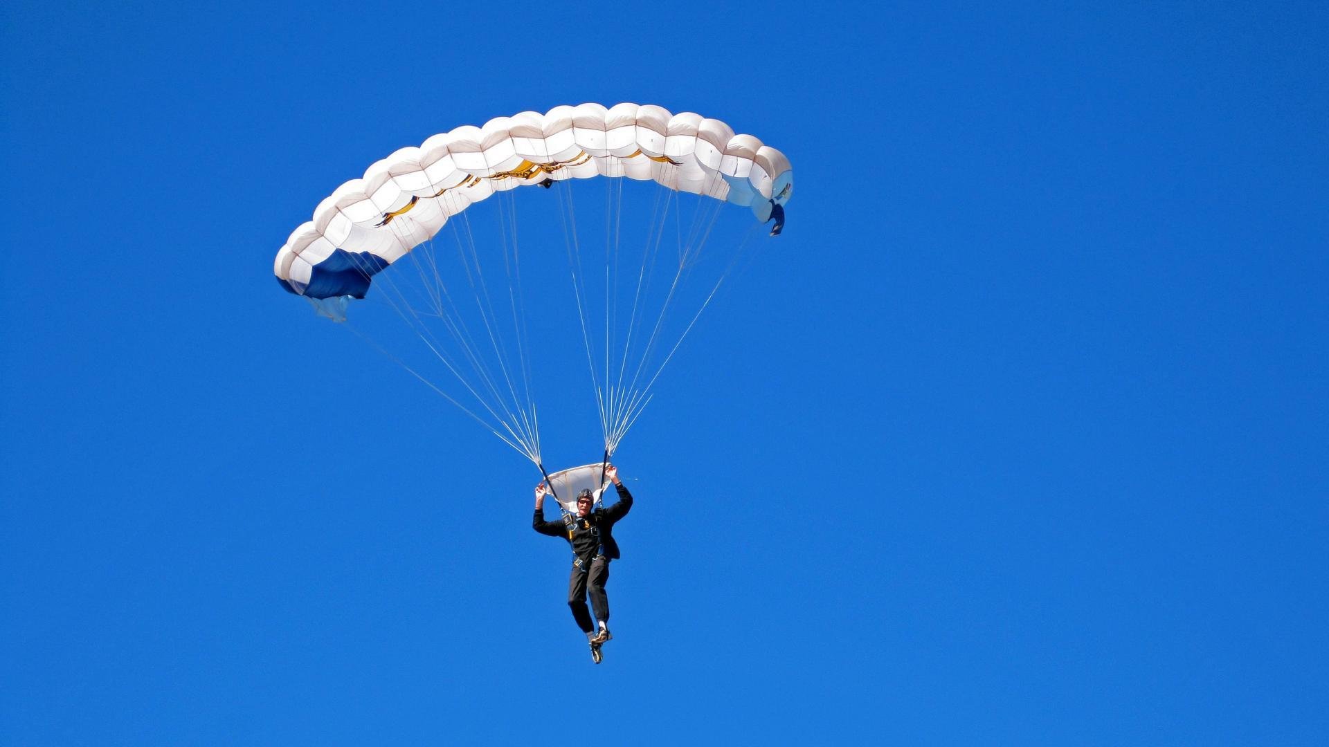 全球战队技术交流会召开，lol全球战队
